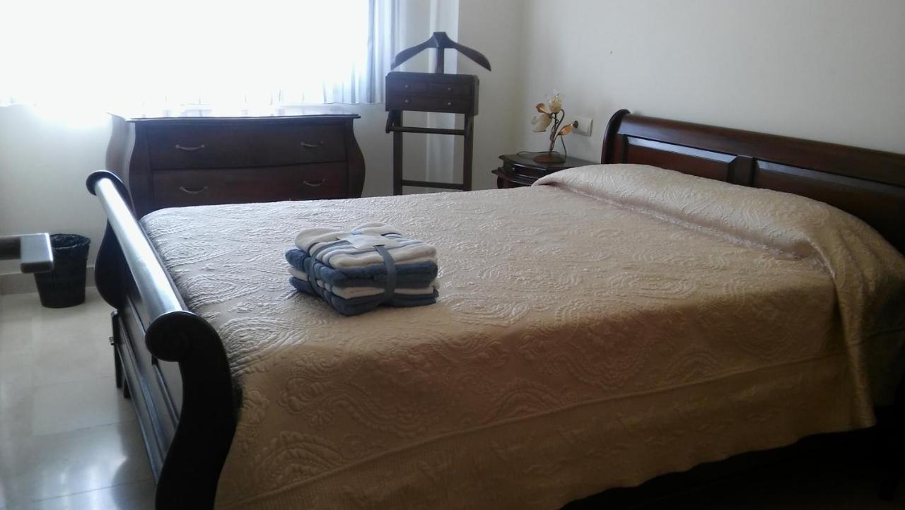 Paseo Maritimo Antonio Banderas Appartement Málaga Buitenkant foto